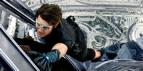 Mission Impossible 8: Tom Cruise Hangs From a Plane in Set Image