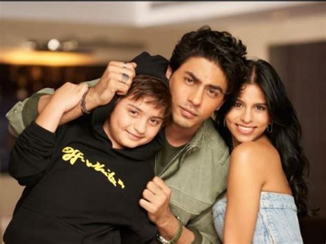 Suhana Khan Drops New Pic With Brothers Aryan Khan, AbRam; Fans Gush ...