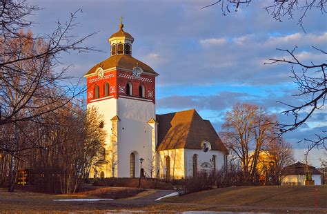 The church in Bollnäs, Sweden - Bollnäs Kyrka | The church i… | Flickr