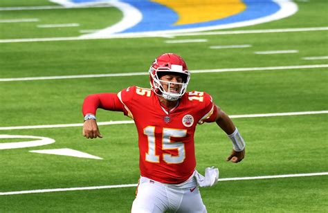 Chiefs’ Patrick Mahomes uses his “unique voice” to his advantage ...