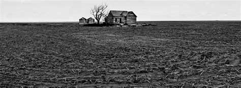 These Photos Show Life in the Poorest Towns in America Haunting Photos, States In America ...