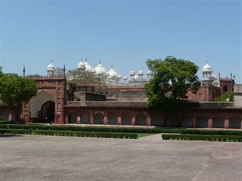 Moti Masjid In Agra | Times of India Travel