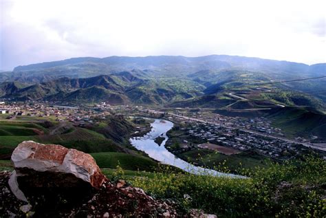 Kurdistan Show Me Pictures, Kurdistan, Worldbuilding, Coastline, Lake ...