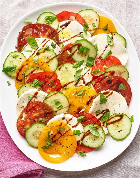 Recipe: Cucumber Caprese Salad | Rezept | Mediterrane rezepte, Gurken ...