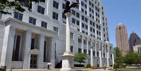 Economics students selected for Atlanta Federal Reserve internships ...