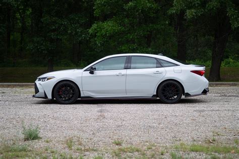 2021 Toyota Avalon TRD defies expectations - CNET