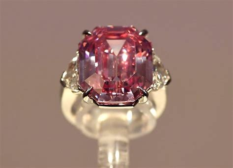 Oppenheimer diamond | News, Videos & Articles