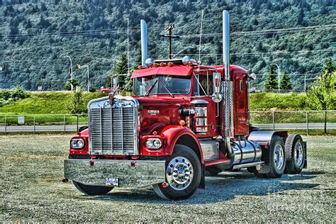 Old Kenworth Hdr Photograph by Randy Harris