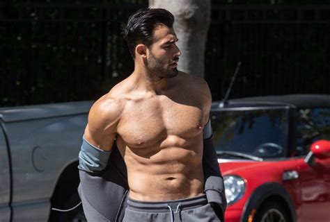 Britney Spears' BF Sam Asghari Strips Down For Workout: Photos