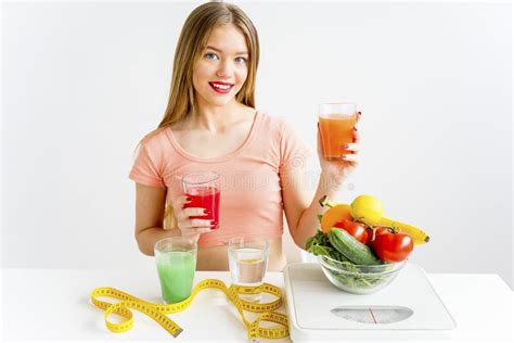 Woman on a healthy diet stock image. Image of line, health - 102339579