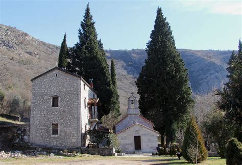 THE MONASTERIES OF THE MORAČA CANYON - Living in Montenegro :)