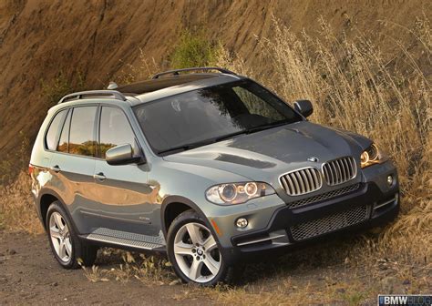 2012 BMW X5 35d vs. 2013 Porsche Cayenne Diesel