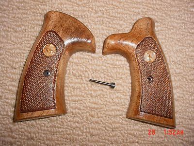 Colt Anaconda Wood Grips King Cobra BOA Original | #150526493