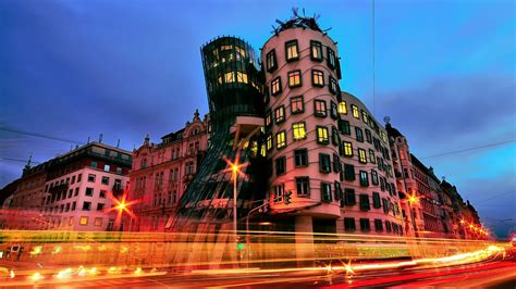 Dancing House in Prague wallpapers and images - wallpapers, pictures, photos