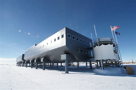 Amundsen-Scott South Pole Station [1449x965] : r/InfrastructurePorn