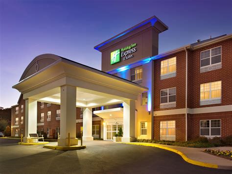 Virginia Hotel in Manassas near Foxchase Manor | Holiday Inn Express & Suites Manassas