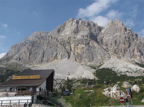 A Day Trip Through the Dolomites From Venice, Italy - WanderWisdom