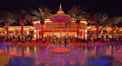 10 Best Nightclubs in Las Vegas, Nevada + MAP (2022)