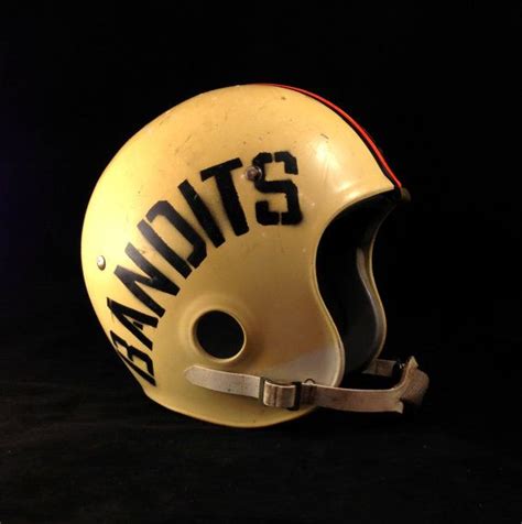 74 best Vintage Football Helmets images on Pinterest | Football helmets ...