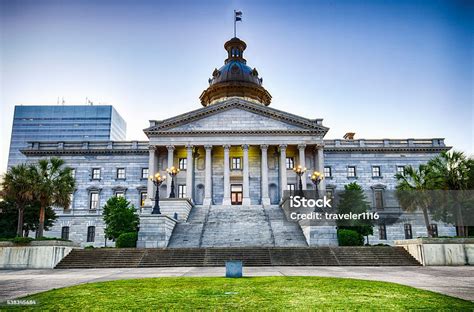 South Carolina State Capitol Building Stock Photo - Download Image Now - South Carolina ...