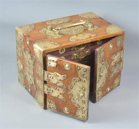 REF3172 Chinese Mahjong set. - Antique Chess Shop