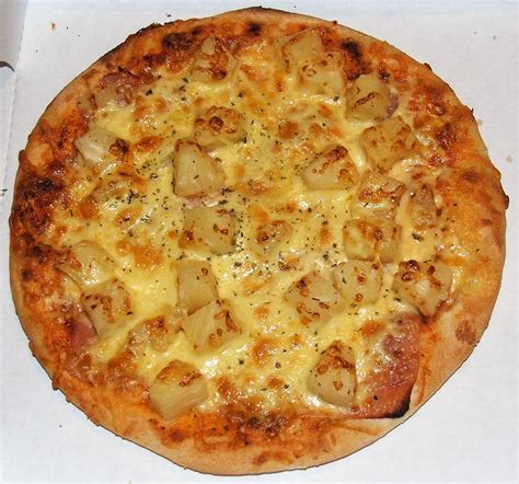 File:Pizza Hawaii 02.jpg - Wikimedia Commons