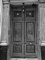 Category:Wooden doors in Madrid - Wikimedia Commons