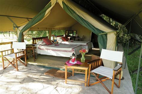 Governors Camp Masai Mara - Safaris in Kenya , Africa