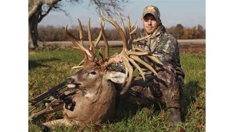 Illinois buck confirmed as new world record non-typical whitetail