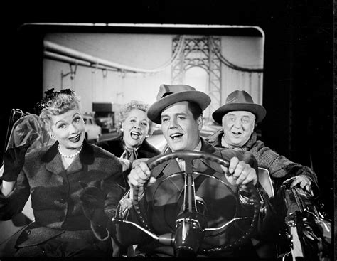 21 Wonderful Behind-The-Scenes Photos Of "I Love Lucy"