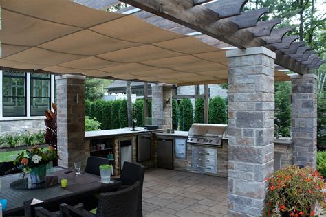 Retractable Outdoor Kitchen Cover in Terrebonne | ShadeFX Canopies