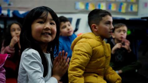 Why this suburban school is working so hard to save Uyghur language and culture | SBS Dateline