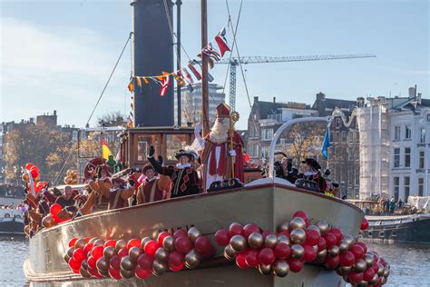 Sinterklaas Welcome Parade Amsterdam - Winter Festival Amsterdam