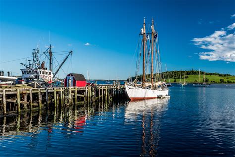 South Shore - Nova Scotia - Around Guides