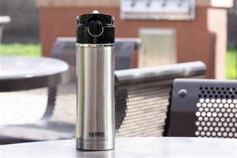 Thermos Drink stainless steel mug/bottle on park table | Flickr