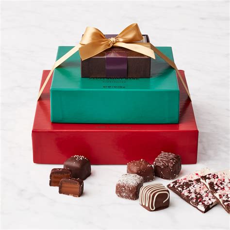 Holiday Chocolates Gift Set | Hickory Farms