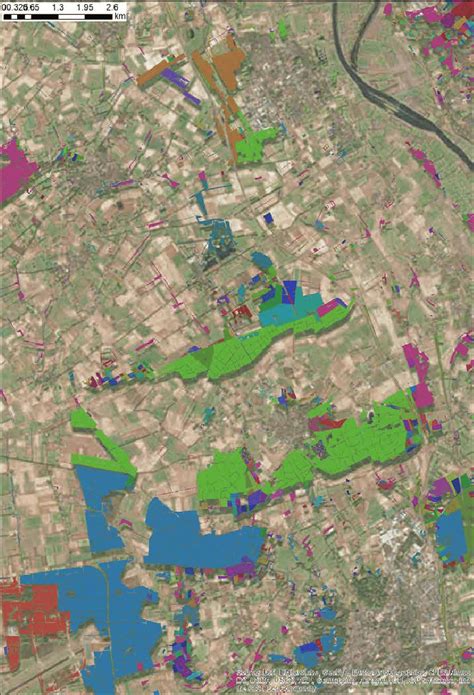 Forest ownership fragmentation is an important challenge for policy ...