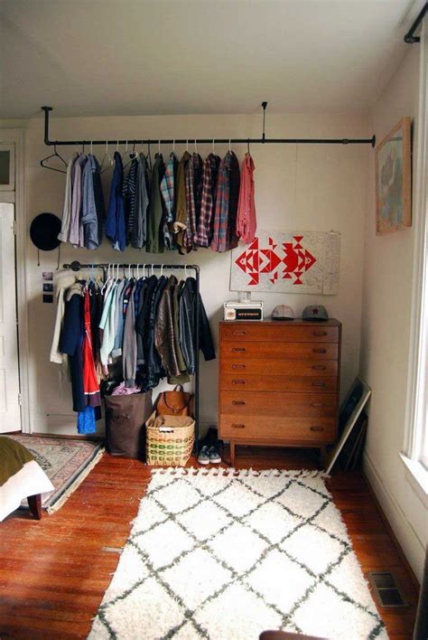 44 Small Spaces Apartment Bedroom Closet Organization Ideas | Bedroom organization closet ...