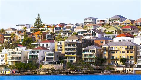 The 10 best suburbs to live in Sydney | Nova 969