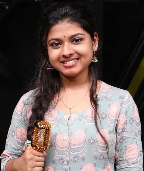 Arunita Kanjilal (Singer) (Indian Idol 2020): Age, Height, Weight, Family, Biography, Wiki ...