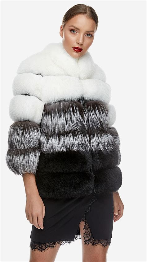 SILVER FOX /WHITE FOX /FOX FUR - Muse Furs - Unique Furs