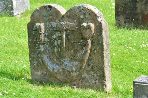 Dalserf hogback stone – Graveyards of Scotland