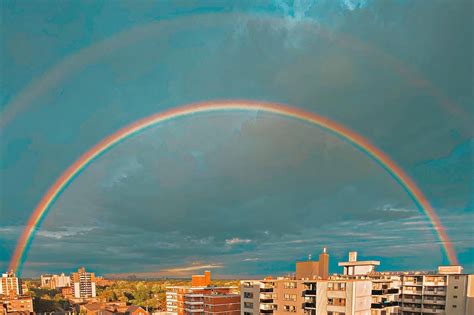 Double rainbow brightens up Toronto's skies and the photos are breathtaking