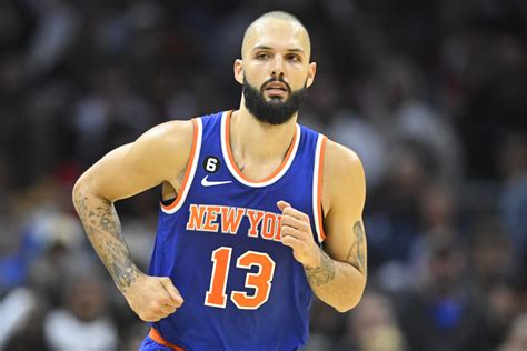 NBA Trade Rumors: Knicks willing to attach asset to move Evan Fournier