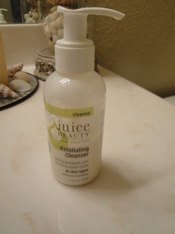 My favorite cleanser + a giveaway - The Fitnessista