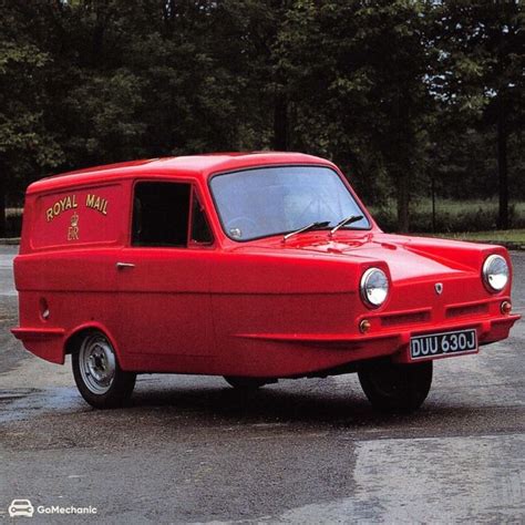 Sipani Badal | The Reliant Robin of India | Three wheeled car, Old classic cars, British cars