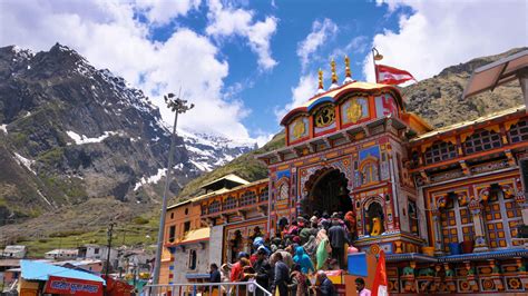 Badrinath Yatra Uttarakhand - Information & History About Badrinath Temple