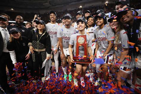 Women's Final Four features defending champs South Carolina, three ...