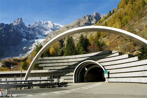 Pédestres, ferroviaires ou routiers… Voici les 5 tunnels à traverser en ...