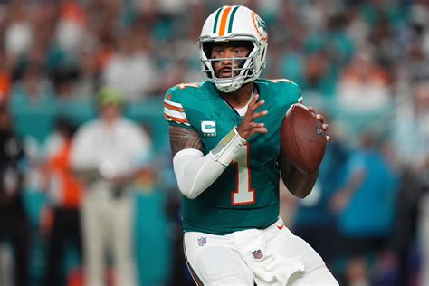 Dolphins Make QB Move Amid Tua Tagovailoa Injury - Athlon Sports